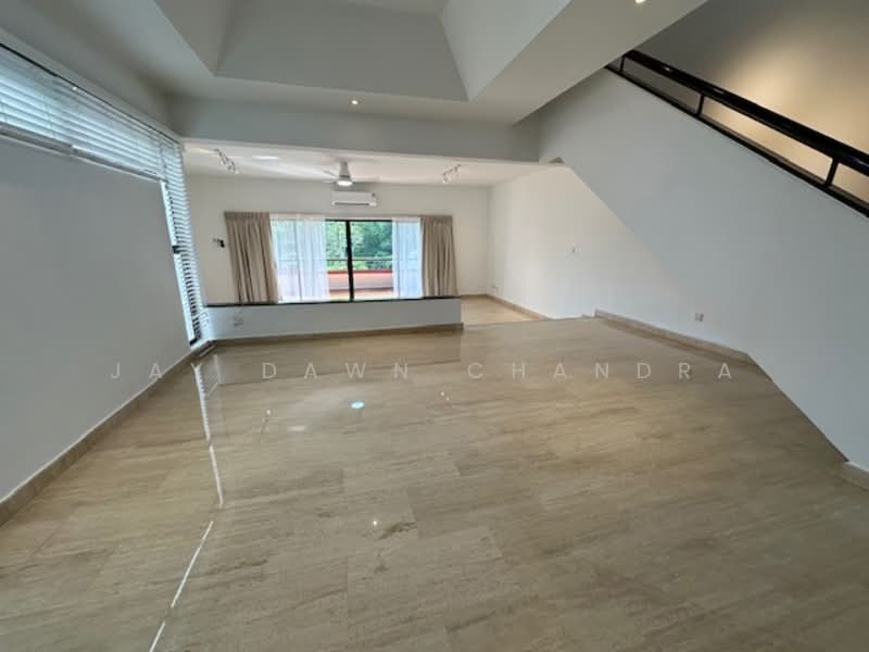 Villa Delle Rose, Taman Nakhoda, 3 Bedrooms, 2,800 sqft, Condominium For Rent, by Jay Dawn Chandra, 500090975 - Living Room - PropertyGuru.com.sg