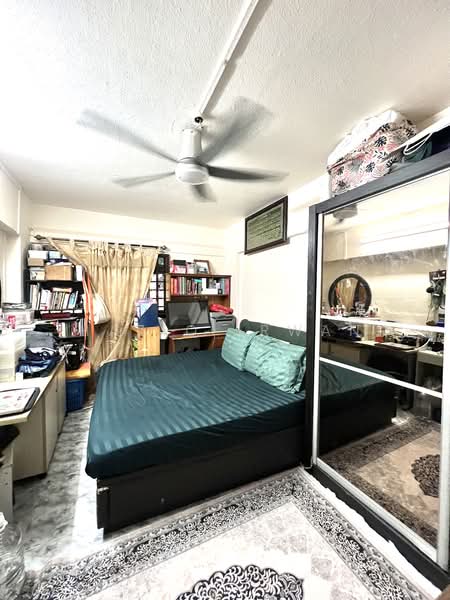 28 Marsiling Drive HDB Flat For Sale at S$ 475,000 | PropertyGuru Singapore - Bedroom