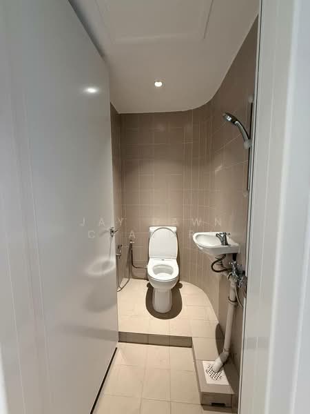 The Colonnade, 82 Grange Road, 3 Bedrooms, 3,994 sqft, Condominium For Rent, by Jay Dawn Chandra, 500091015 - Bathroom - PropertyGuru.com.sg