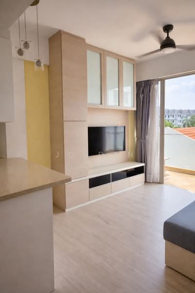 Tivoli Grande Condominium For Sale at S$ 1,020,000 | PropertyGuru Singapore - Living Room