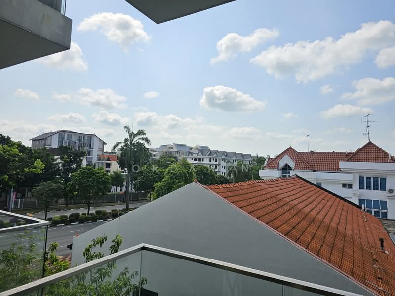 Tivoli Grande Condominium For Sale at S$ 1,020,000 | PropertyGuru Singapore - Balcony