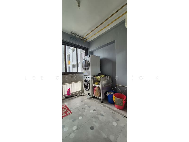 734 Jurong West Street 73 HDB Flat For Sale at S$ 630,000 | PropertyGuru Singapore - Yard