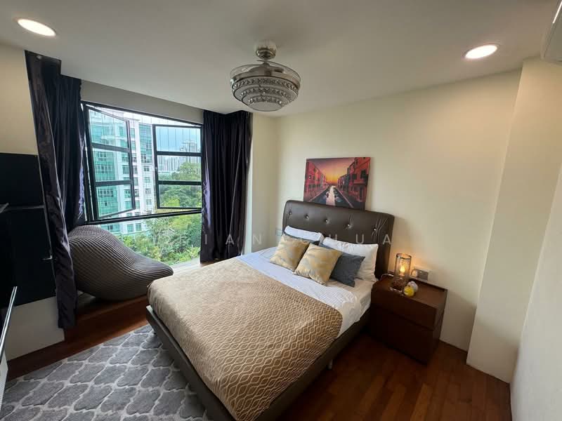 Hilltop Grove Condominium For Sale at S$ 1,180,000 | PropertyGuru Singapore - Bedroom