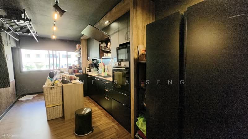 57 Telok Blangah Heights, 57 Telok Blangah Heights, Room Rental, 120 sqft, HDB Flat For Rent, by Vanessa Seng, 500091077 - Kitchen - PropertyGuru.com.sg