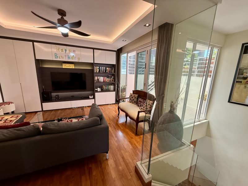 Savannah Condopark Condominium For Sale at S$ 3,200,000 | PropertyGuru Singapore - Family area