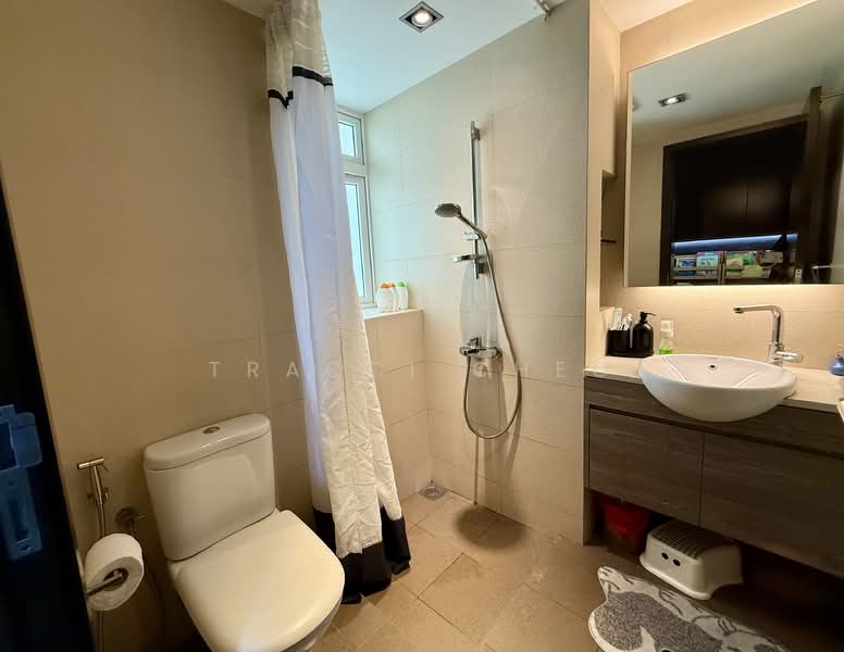 Savannah Condopark Condominium For Sale at S$ 3,200,000 | PropertyGuru Singapore - Bathroom
