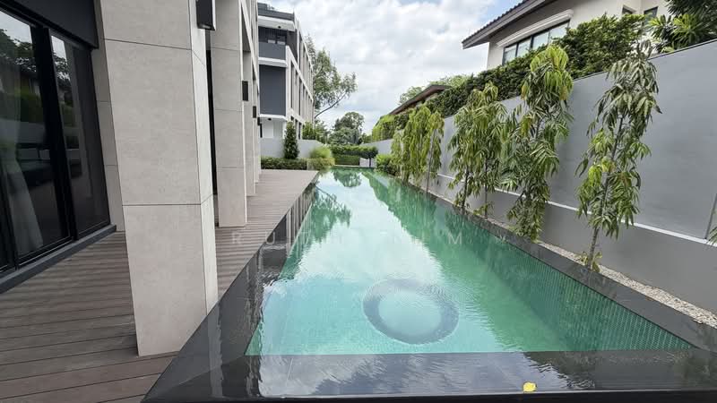 Mount Rosie Signature Collection Bungalow House For Sale at S$ 24,000,000 | PropertyGuru Singapore