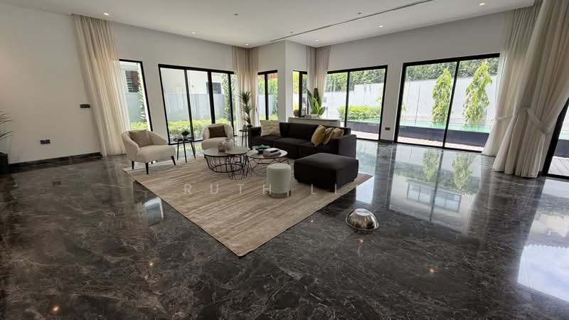 Mount Rosie Signature Collection Bungalow House For Sale at S$ 24,000,000 | PropertyGuru Singapore