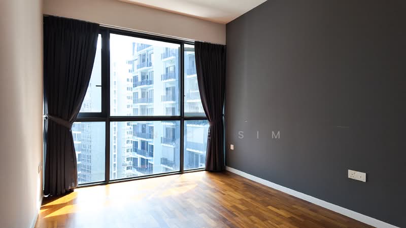 Boathouse Residences, 33 Upper Serangoon View, 3 Bedrooms, 1,001 sqft, Condominium For Rent, by Janice Sim, 500091100 - Masterbedroom - PropertyGuru.com.sg