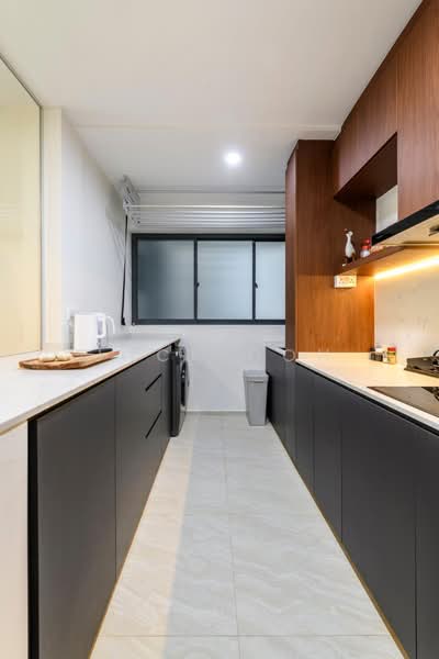 94 Dawson Road HDB Flat For Sale at S$ 850,000 | PropertyGuru Singapore - Kitchen