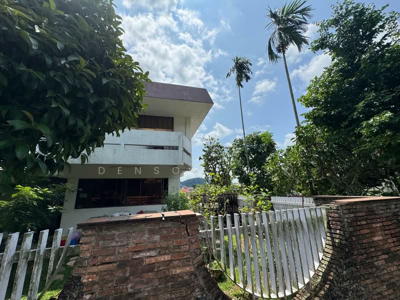 Jalan Dermawan - Huge Detached For Redevelopment & Rebuild Detached House For Sale at S$ 15,888,888 | PropertyGuru Singapore - Exterior