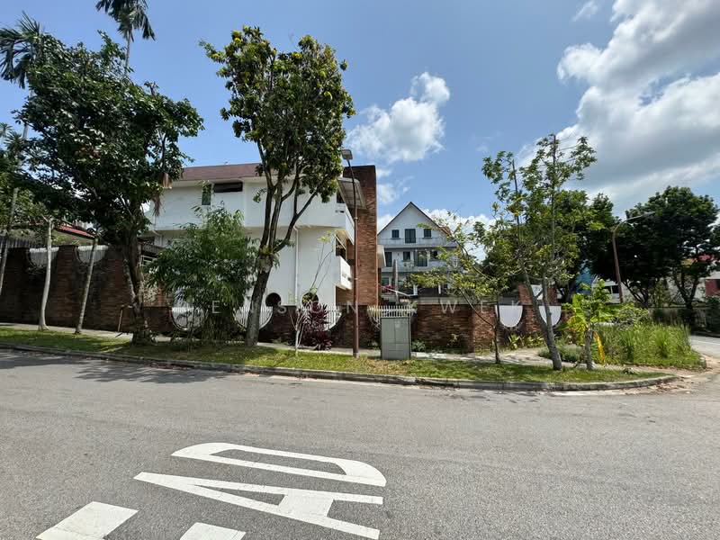 Jalan Dermawan - Huge Detached For Redevelopment & Rebuild Detached House For Sale at S$ 15,888,888 | PropertyGuru Singapore - Exterior