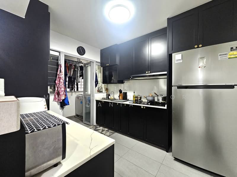 106A Bidadari Park Drive HDB Flat For Sale at S$ 1,070,000 | PropertyGuru Singapore - Kitchen