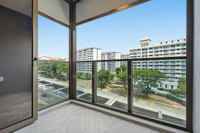 The Landmark Condominium For Sale at S$ 1,799,999 | PropertyGuru Singapore - Balcony