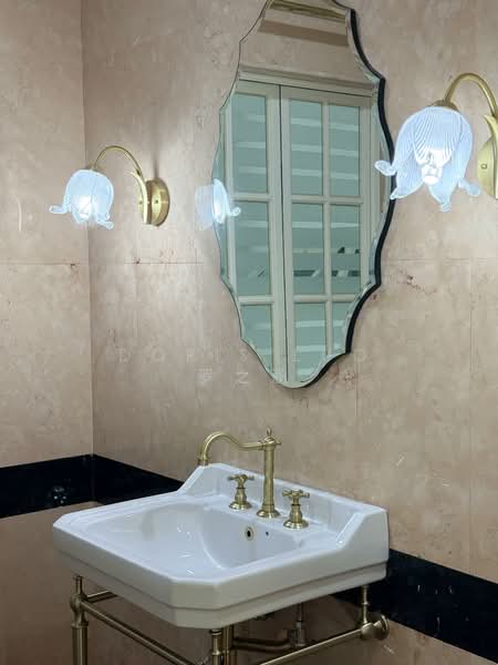 Classic Black & White GCB, Old Holland Road, 6 Bedrooms, 12,000 sqft, Good Class Bungalow For Rent, by Doris Luo 罗之涵, 500091158 - PropertyGuru.com.sg