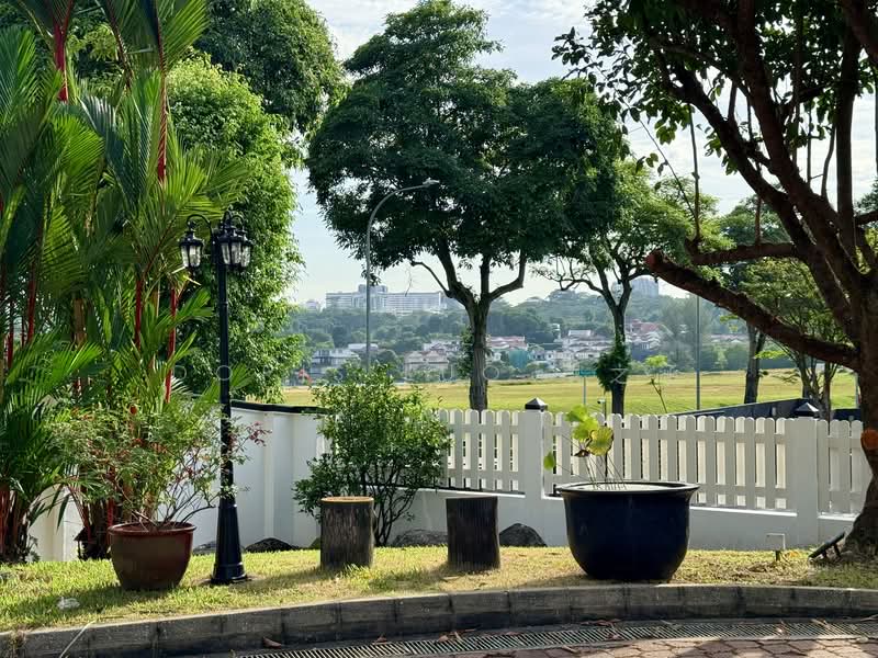 Classic Black & White GCB, Old Holland Road, 6 Bedrooms, 12,000 sqft, Good Class Bungalow For Rent, by Doris Luo 罗之涵, 500091158 - Exterior - PropertyGuru.com.sg