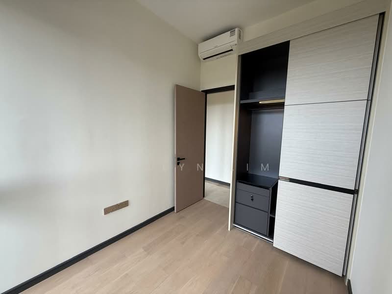 Perfect Ten Condominium For Sale at S$ 4,100,000 | PropertyGuru Singapore - Bedroom