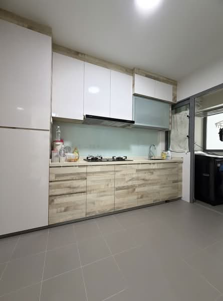 314A Punggol Way HDB Flat For Sale at S$ 710,000 | PropertyGuru Singapore - Kitchen