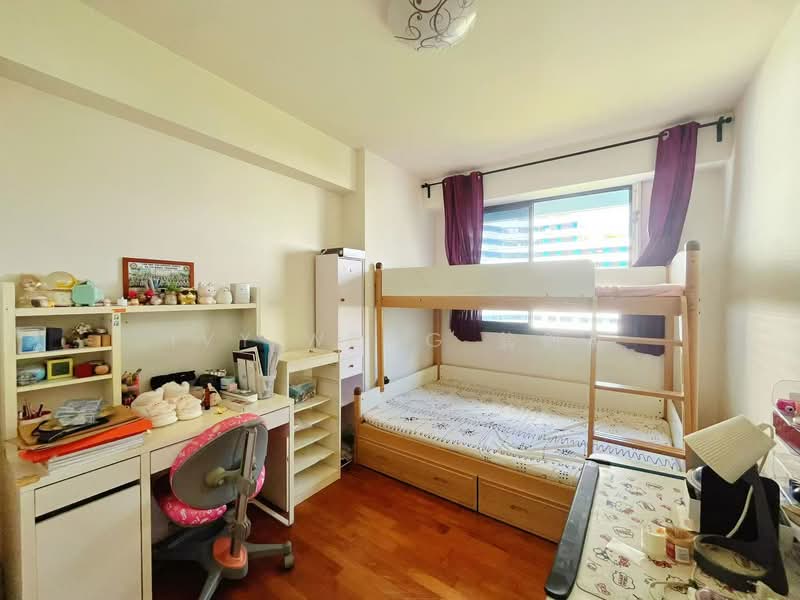 308A Punggol Walk HDB Flat For Sale at S$ 898,000 | PropertyGuru Singapore - Common Bedroom
