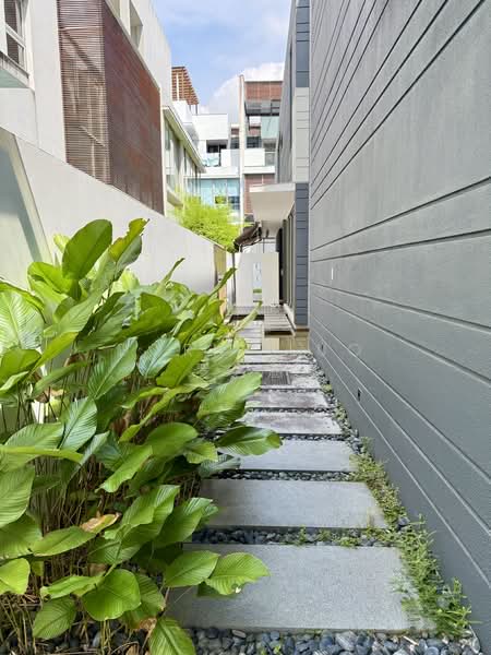 Tan Kim Chong, Tan Kim Cheng Road, 5 Bedrooms, 7,400 sqft, Detached House For Rent, by Doris Luo 罗之涵, 500091169 - Exterior - PropertyGuru.com.sg