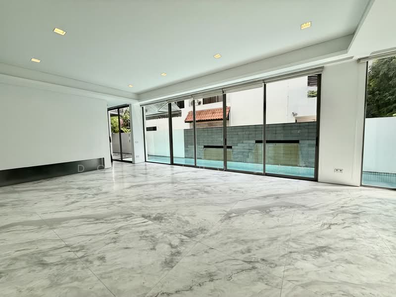 Tan Kim Chong, Tan Kim Cheng Road, 5 Bedrooms, 7,400 sqft, Detached House For Rent, by Doris Luo 罗之涵, 500091169 - Living Room - PropertyGuru.com.sg