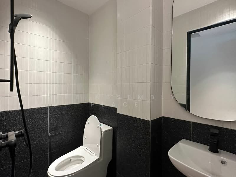 3 Tank Road, , Room Rental, 450 sqft, Apartment For Rent, by Jovin - The Assembly Place, 500091173 - Bathroom - PropertyGuru.com.sg