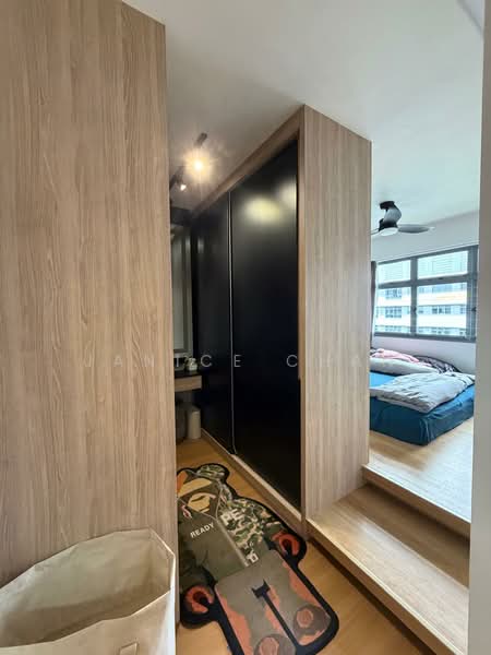 620A Tampines Street 61 HDB Flat For Sale at S$ 800,000 | PropertyGuru Singapore - Bedroom