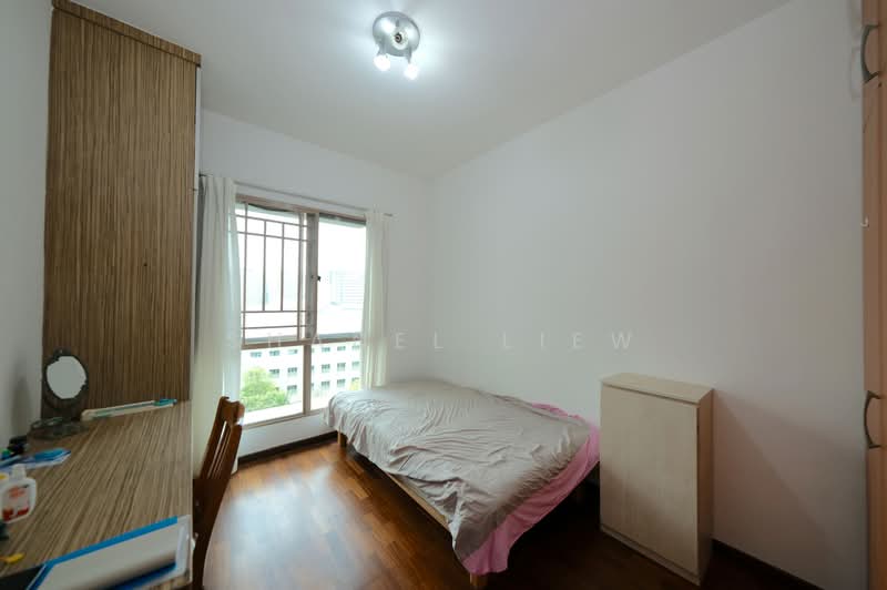 The Rivervale, 1 Rivervale Link, 3 Bedrooms, 1,292 sqft, Condominium For Rent, by Shanel Liew, 500091185 - Bedroom - PropertyGuru.com.sg