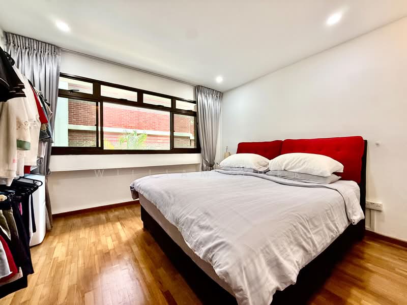 853 Hougang Central HDB Flat For Sale at S$ 1,418,000 | PropertyGuru Singapore - Bedroom