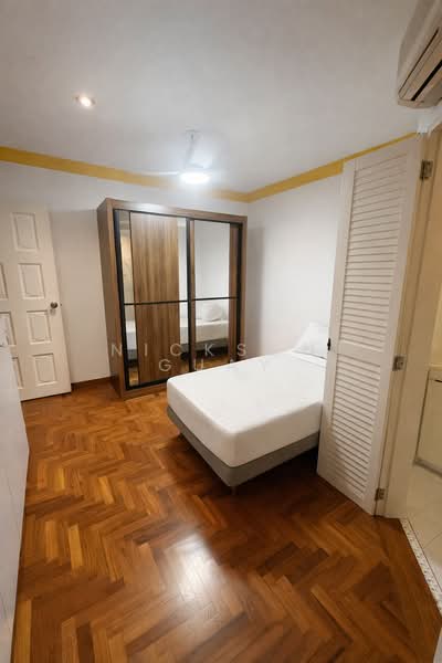 Semi-Detached House For Rent, Begonia Drive, 5 Bedrooms, 3,950 sqft, Semi-Detached House For Rent, by Nickson Guay, 500091209 - Bedroom - PropertyGuru.com.sg