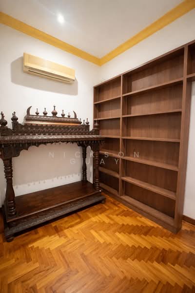 Semi-Detached House For Rent, Begonia Drive, 5 Bedrooms, 3,950 sqft, Semi-Detached House For Rent, by Nickson Guay, 500091209 - Interior - PropertyGuru.com.sg