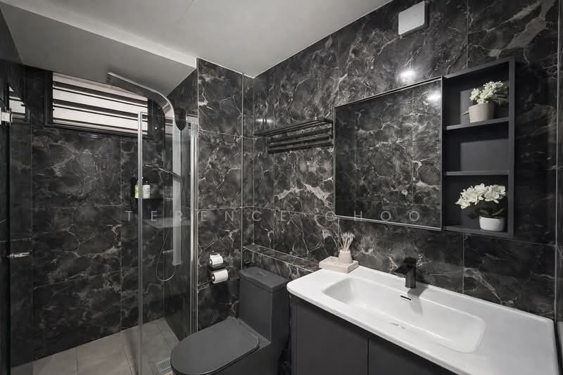 East Meadows Condominium For Sale at S$ 1,700,000 | PropertyGuru Singapore - Bathroom
