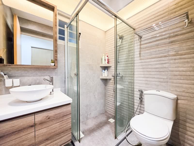 665B Punggol Drive HDB Flat For Sale at S$ 718,888 | PropertyGuru Singapore - Bathroom