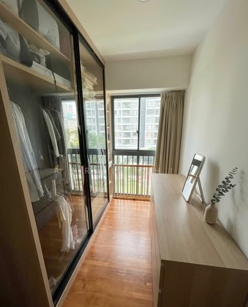 1 Cantonment Road HDB Flat For Sale at S$ 1,250,000 | PropertyGuru Singapore - Balcony