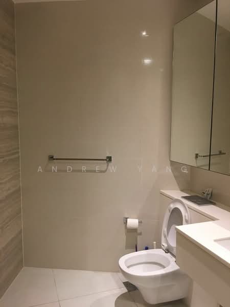 d'Leedon (Former Farrer Court), 7 Leedon Heights, 2 Bedrooms, 1,076 sqft, Condominium For Rent, by Andrew Yang, 500091271 - Bathroom - PropertyGuru.com.sg