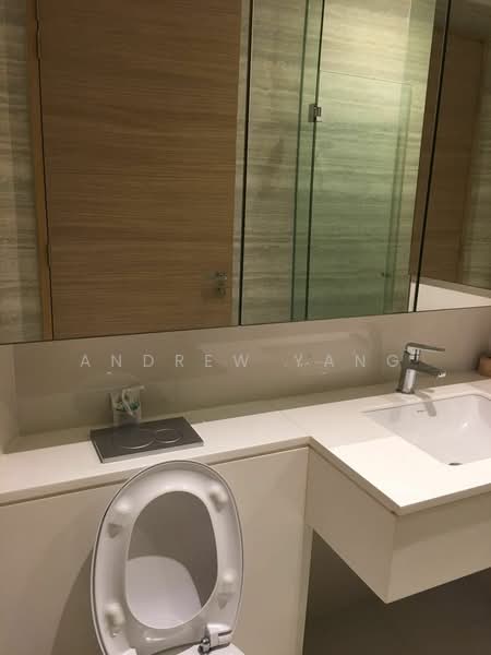 d'Leedon (Former Farrer Court), 7 Leedon Heights, 2 Bedrooms, 1,076 sqft, Condominium For Rent, by Andrew Yang, 500091271 - Bathroom - PropertyGuru.com.sg