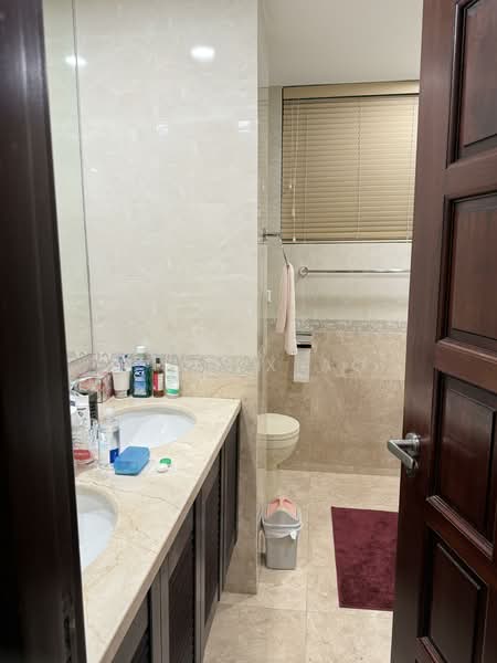 Pebble Bay Condominium For Sale at S$ 4,800,000 | PropertyGuru Singapore - Bathroom