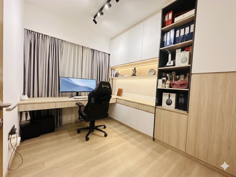 High Park Residences Condominium For Sale at S$ 2,180,000 | PropertyGuru Singapore - Study