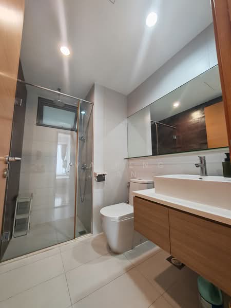 Centro Residences, 59 Ang Mo Kio Avenue 8, 2 Bedrooms, 818 sqft, Condominium For Rent, by Eva Peng Juan, 500091285 - Bathroom - PropertyGuru.com.sg