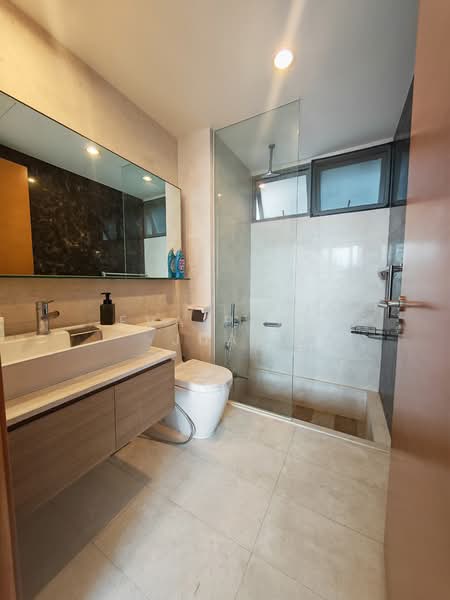Centro Residences, 59 Ang Mo Kio Avenue 8, 2 Bedrooms, 818 sqft, Condominium For Rent, by Eva Peng Juan, 500091285 - Bathroom - PropertyGuru.com.sg