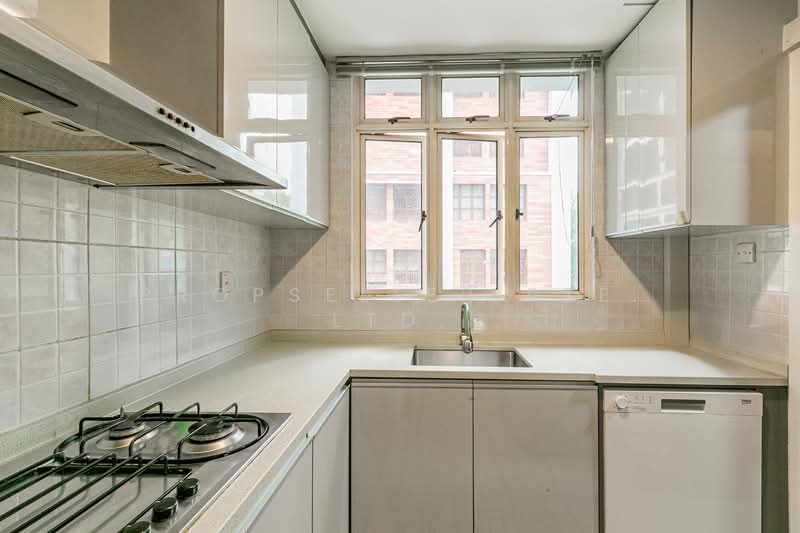 Langston Ville Apartment For Sale at S$ 2,008,000 | PropertyGuru Singapore - Kitchen