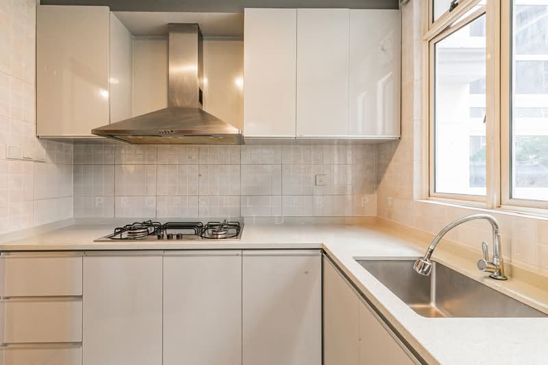 Langston Ville Apartment For Sale at S$ 2,008,000 | PropertyGuru Singapore - Kitchen