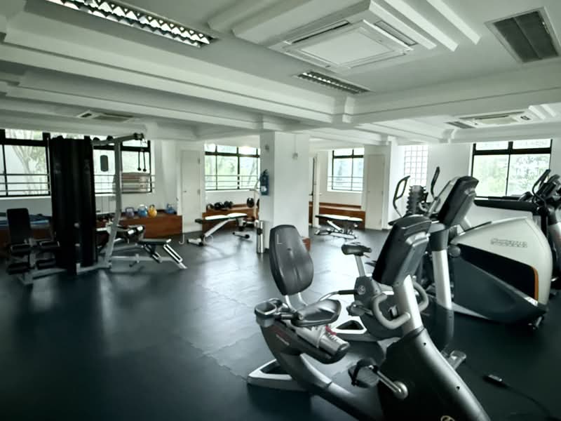 Casa Cairnhill, 1 Peck Hay Road, 3 Bedrooms, 1,540 sqft, Condominium For Sale, by Joe Leow, 500091291 - Gym - PropertyGuru.com.sg