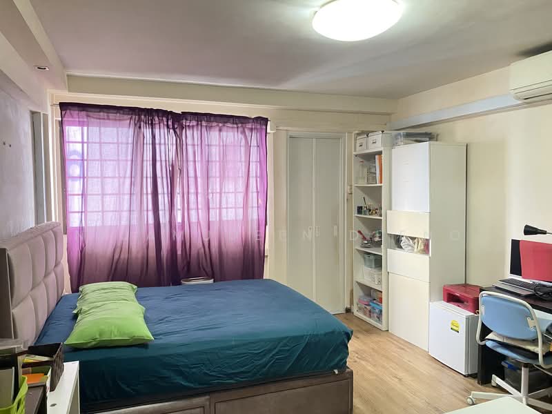 265 Yishun Street 22 HDB Flat For Sale at S$ 649,999 | PropertyGuru Singapore - Bedroom