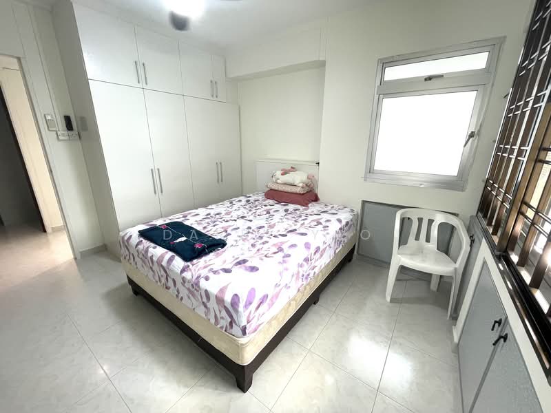 257 Boon Lay Drive, 257 Boon Lay Drive, 3 Bedrooms, 1,237 sqft, HDB Flat For Rent, by Darry Yeo, 500091335 - Bedroom - PropertyGuru.com.sg