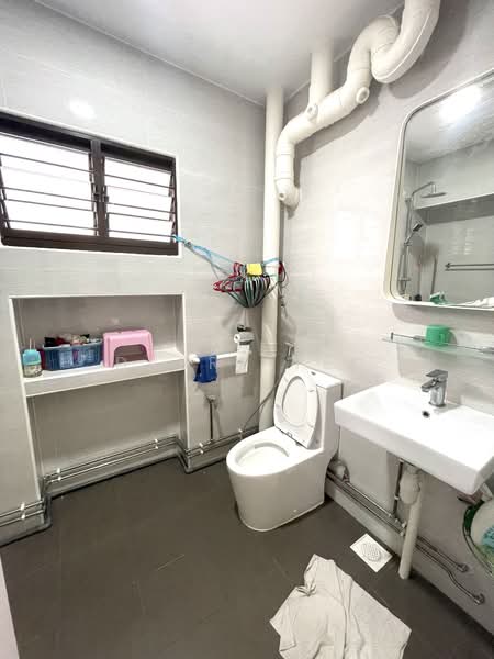 257 Boon Lay Drive, 257 Boon Lay Drive, 3 Bedrooms, 1,237 sqft, HDB Flat For Rent, by Darry Yeo, 500091335 - PropertyGuru.com.sg