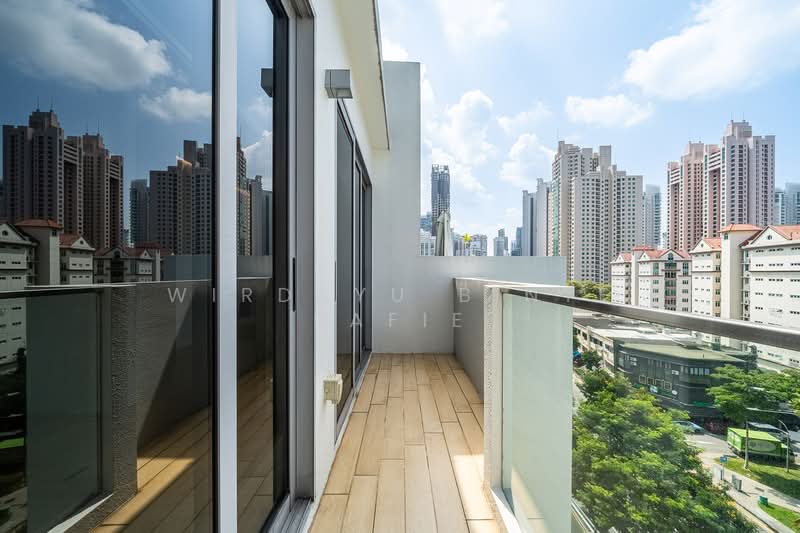Stellar RV Condominium For Sale at S$ 1,790,000 | PropertyGuru Singapore - Balcony