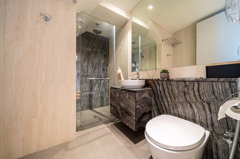 Stellar RV Condominium For Sale at S$ 1,790,000 | PropertyGuru Singapore