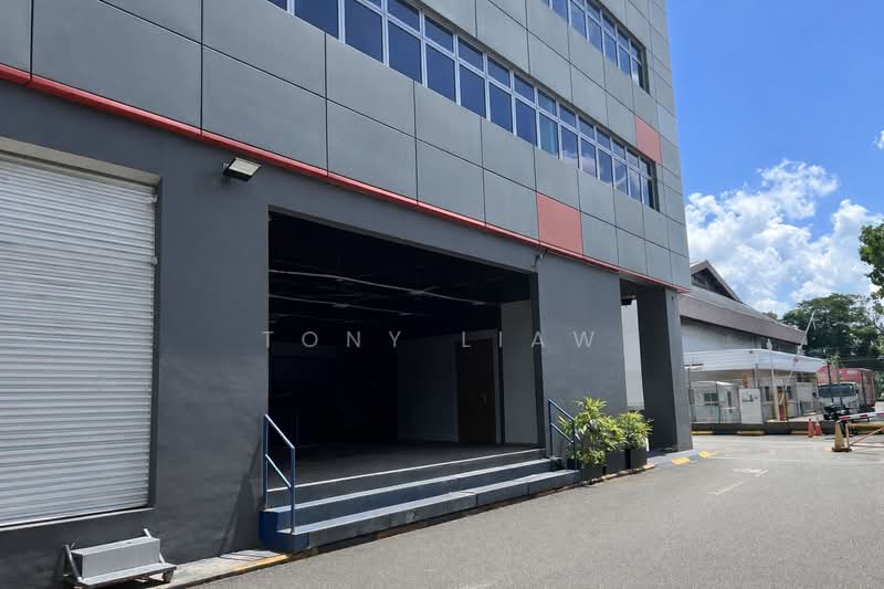 18 Kaki Bukit Road 3 F&B for Rent, 18 Kaki Bukit Road 3, 2,497 sqft, Food & Beverage For Rent, by Tony Liaw, 500091351 - Exterior - CommercialGuru.com.sg