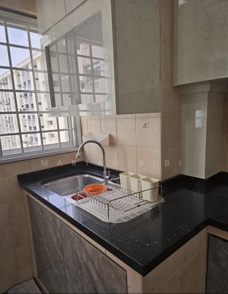 841 Tampines Street 83, 841 Tampines Street 83, 3 Bedrooms, 904 sqft, HDB Flat For Sale, by Mariam BiBi, 500091356 - Kitchen - PropertyGuru.com.sg